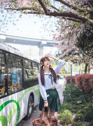 年轻的阿姨4