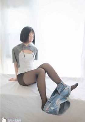 26岁女高中生动漫